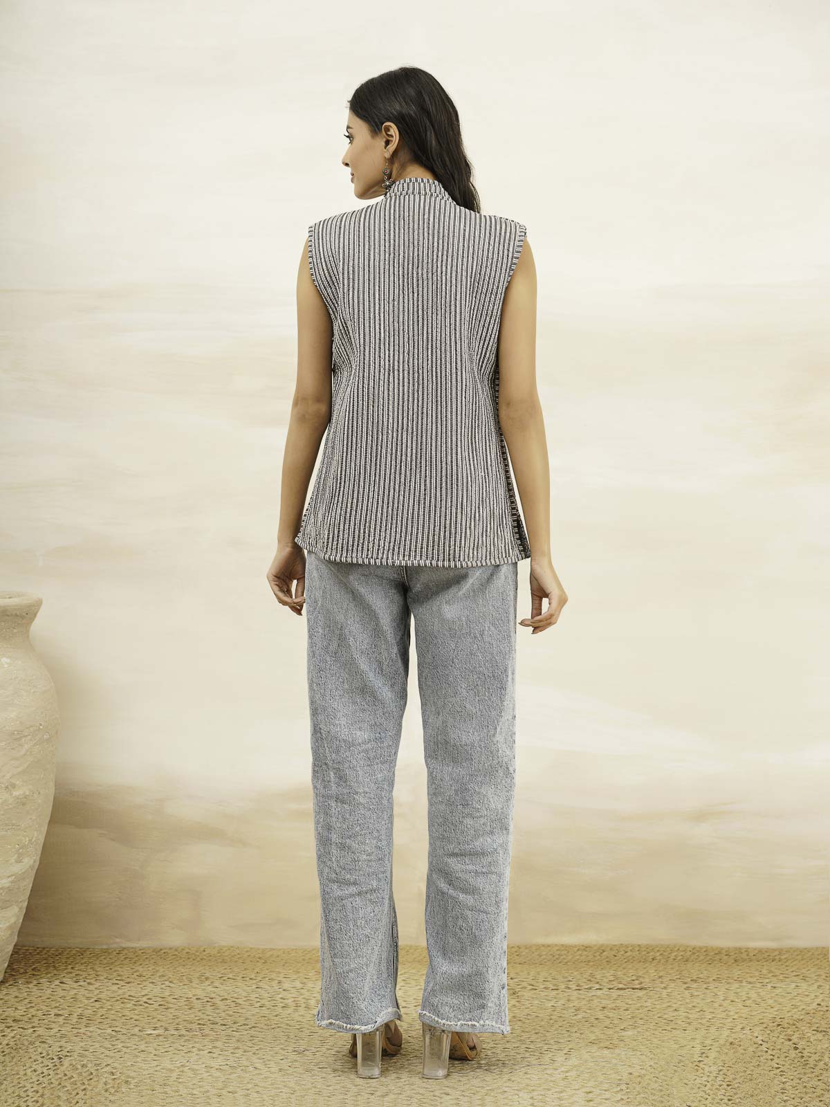 Cotton Printed Sleeveless Quilted Jacket Grey