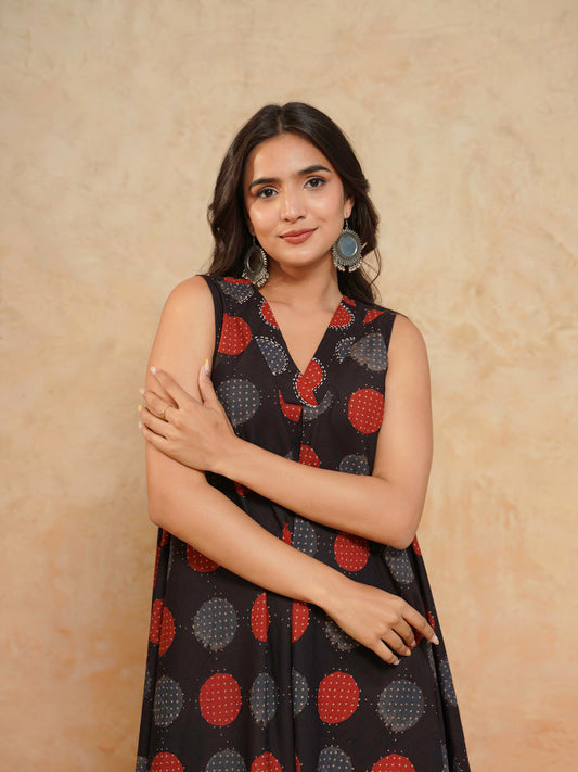Cotton Printed Sleeveles Anjuna Dress Black