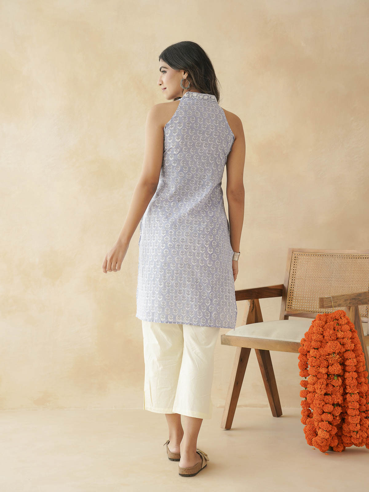 Sleeveless Cotton Halter Neck Kurti Lavander Booty
