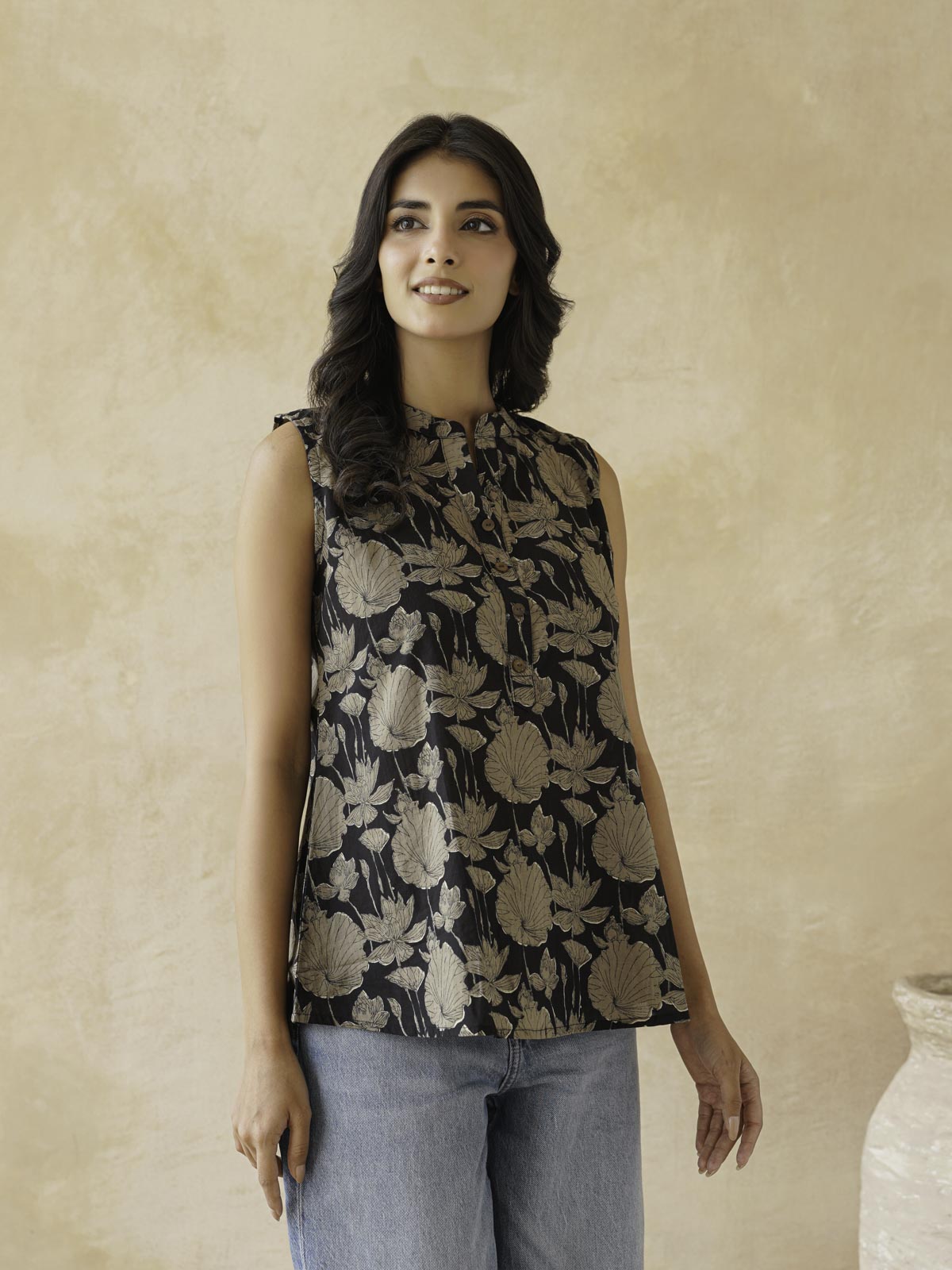 Cotton Printed Sleeveless Tunic Top For Women Black Grey