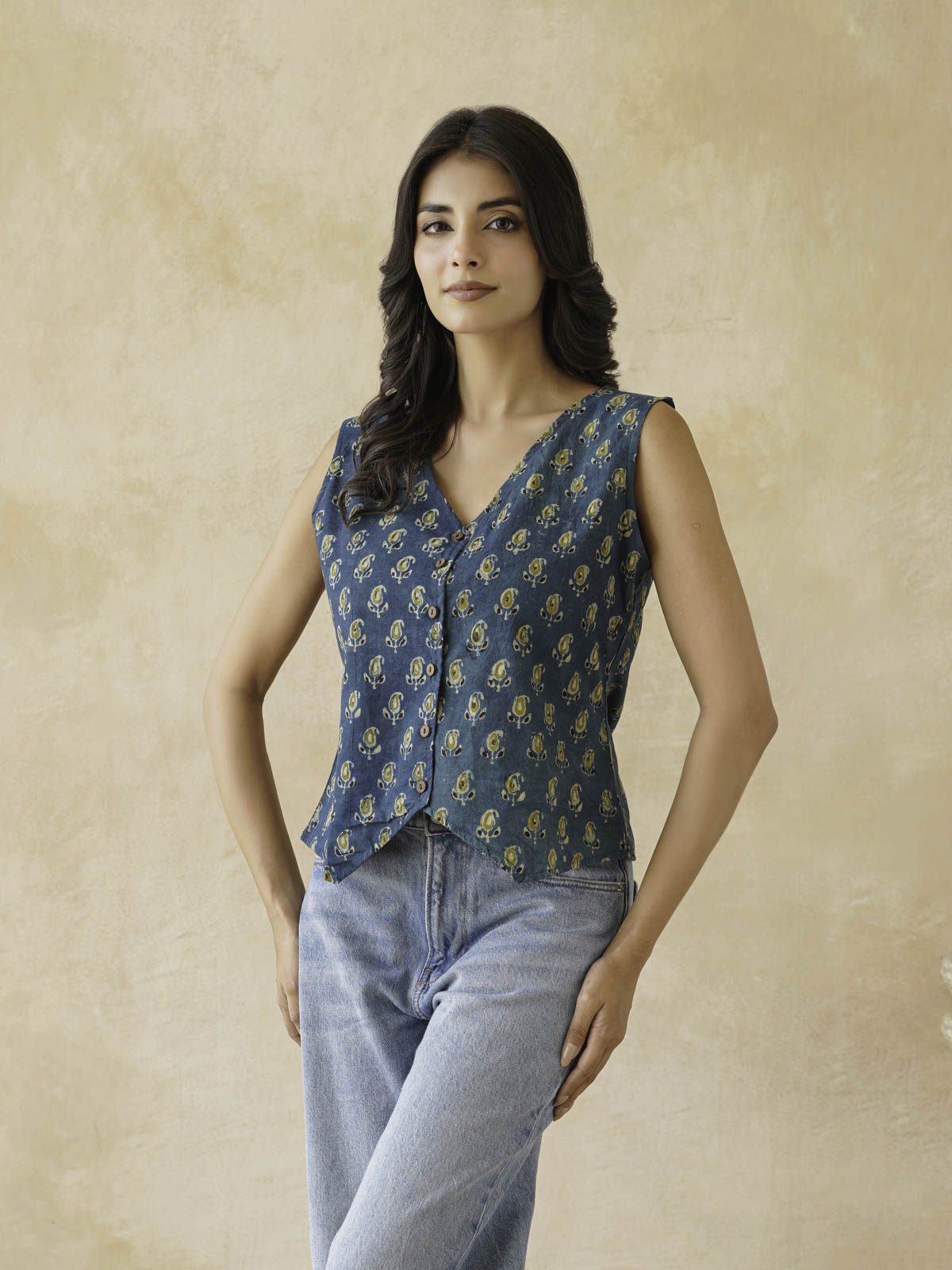 Sleeveless Cotton Block Printed Kothi Top Indigo Booty