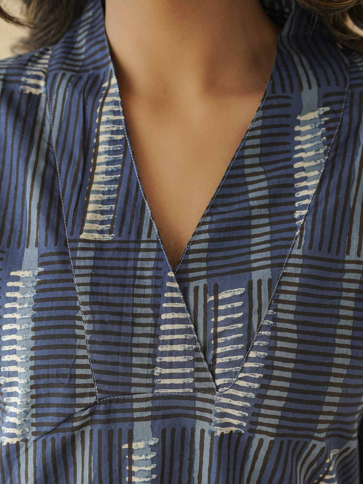 Cotton Printed Straight Kurta Indigo Strp