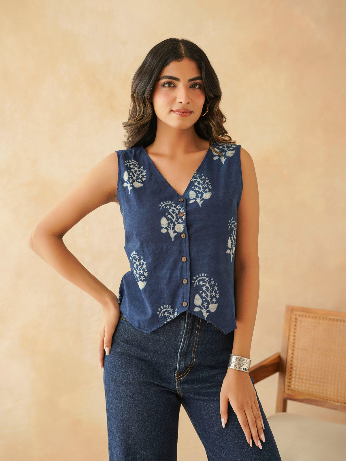 Sleeveless Cotton Block Printed Kothi Top Indigo Boota