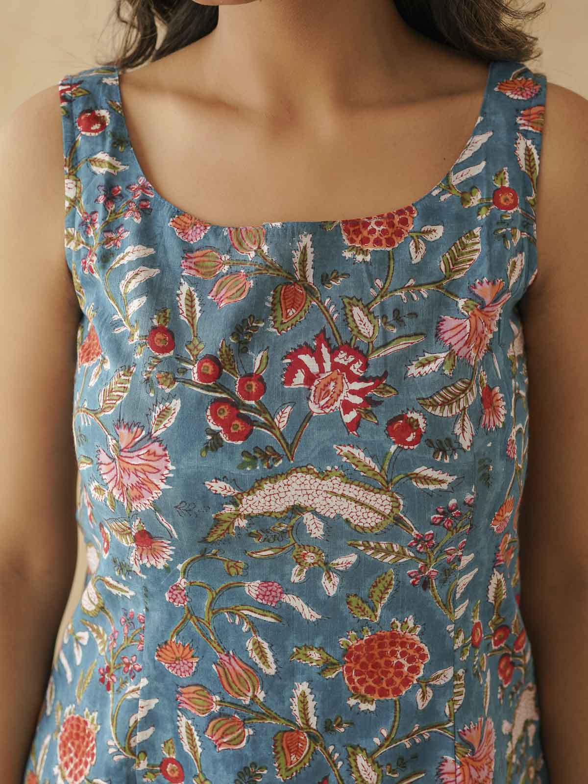 Cotton Printed Stylish Backless Tie-Up Kurti Blue Jaal