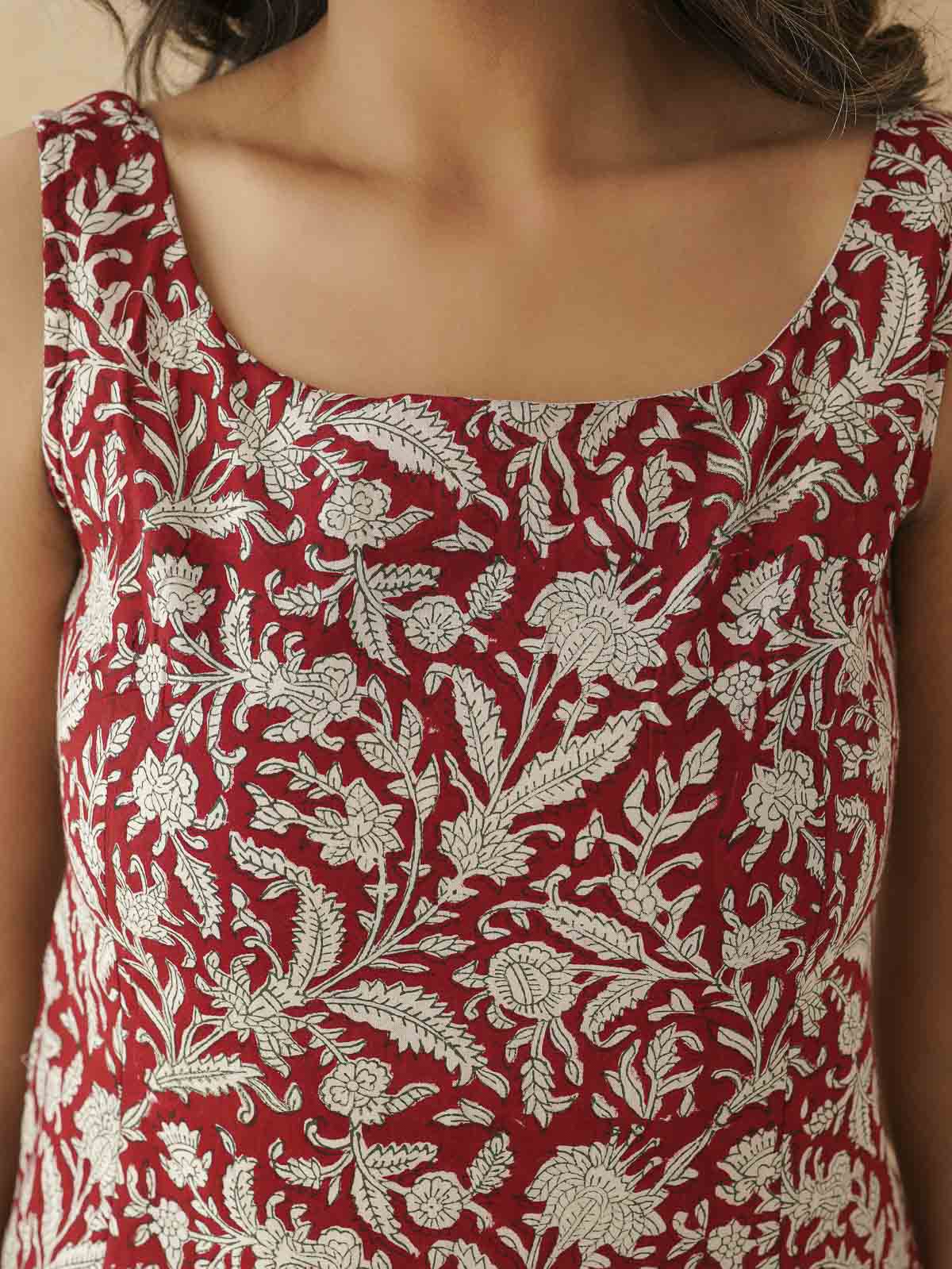 Cotton Printed Stylish Backless Tie-Up Kurti Red