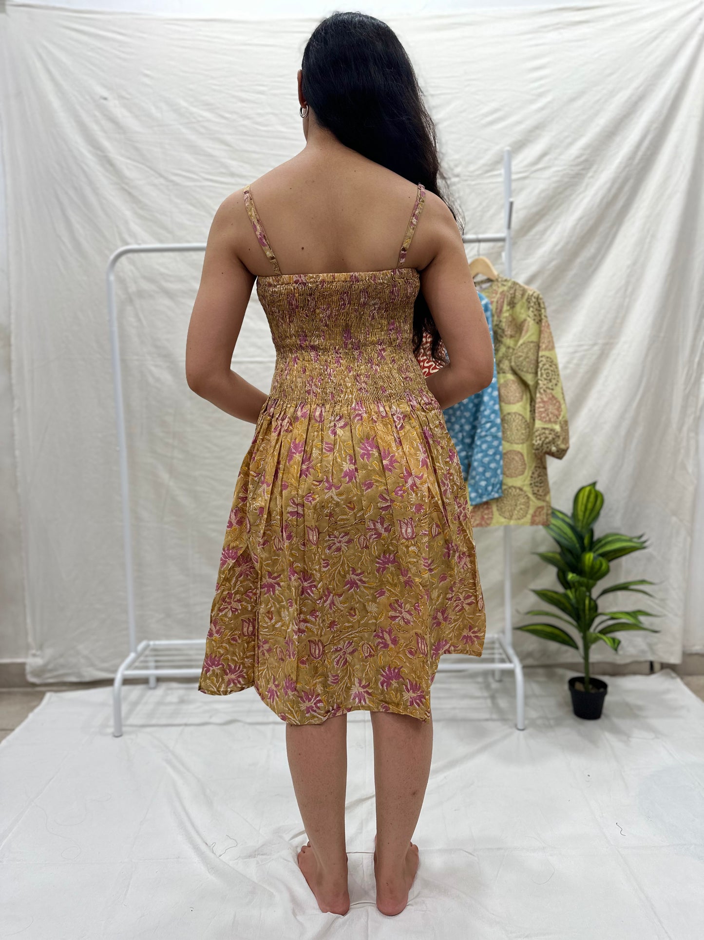 Smocking Dress Brown - Goodhand