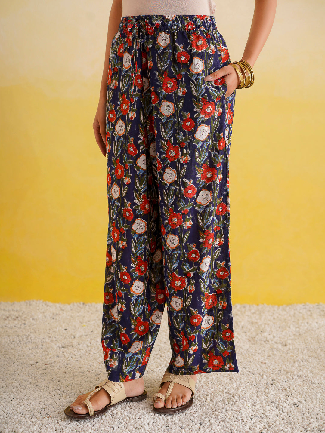Block Printed Cotton Kurta Pant Bagiya Set Blue