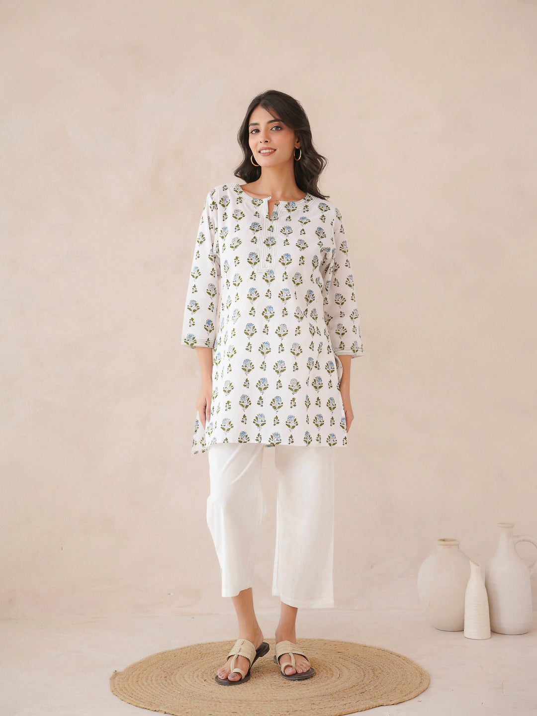 3/4th Sleeve Short Gauhar Kurti White