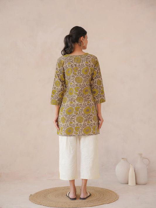 3/4th Sleeve Short Gauhar Kurti Brown
