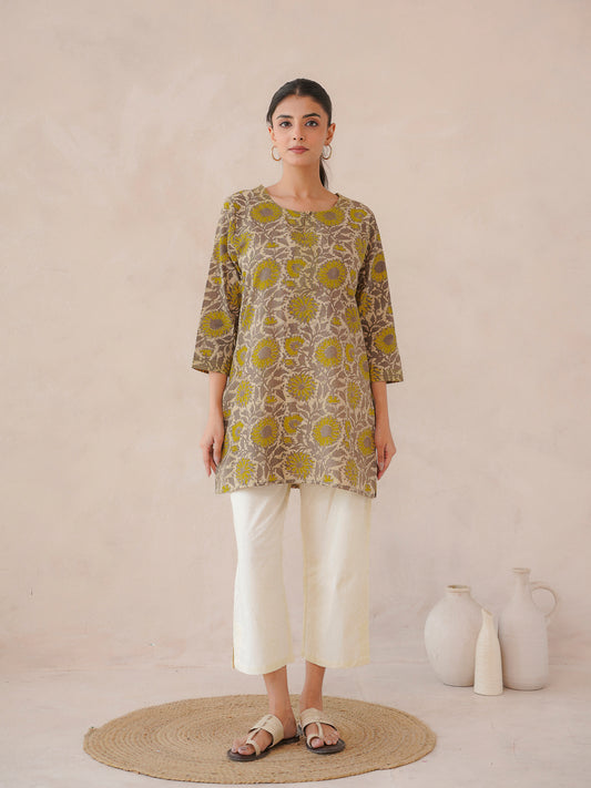 3/4th Sleeve Short Gauhar Kurti Brown