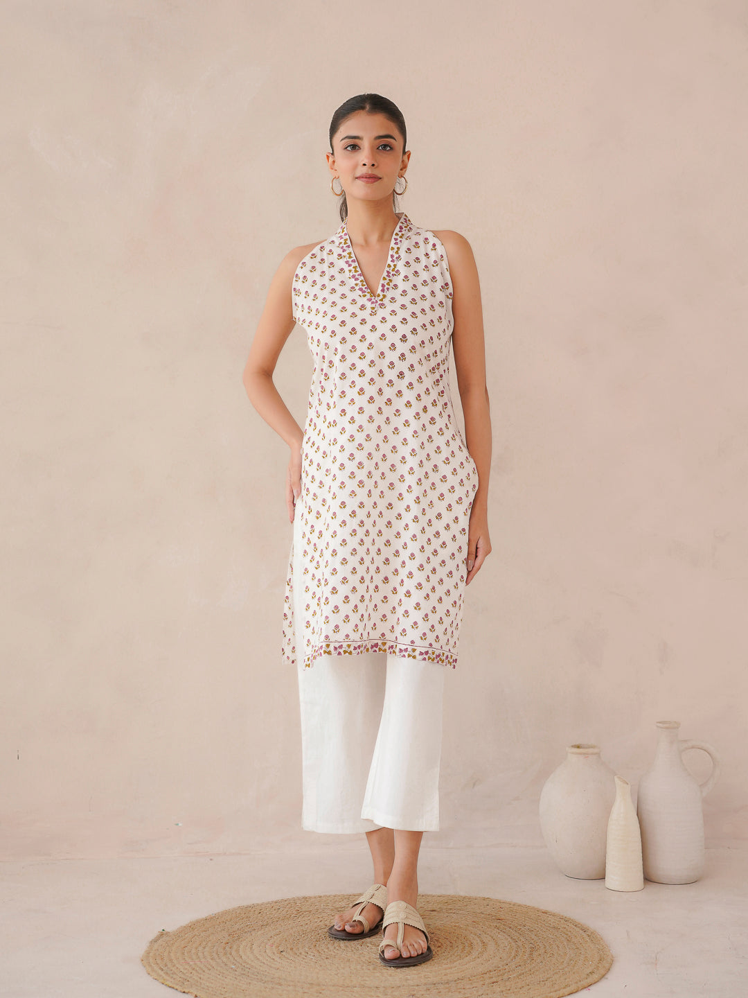 Sleeveless Cotton Halter Neck Kurti White