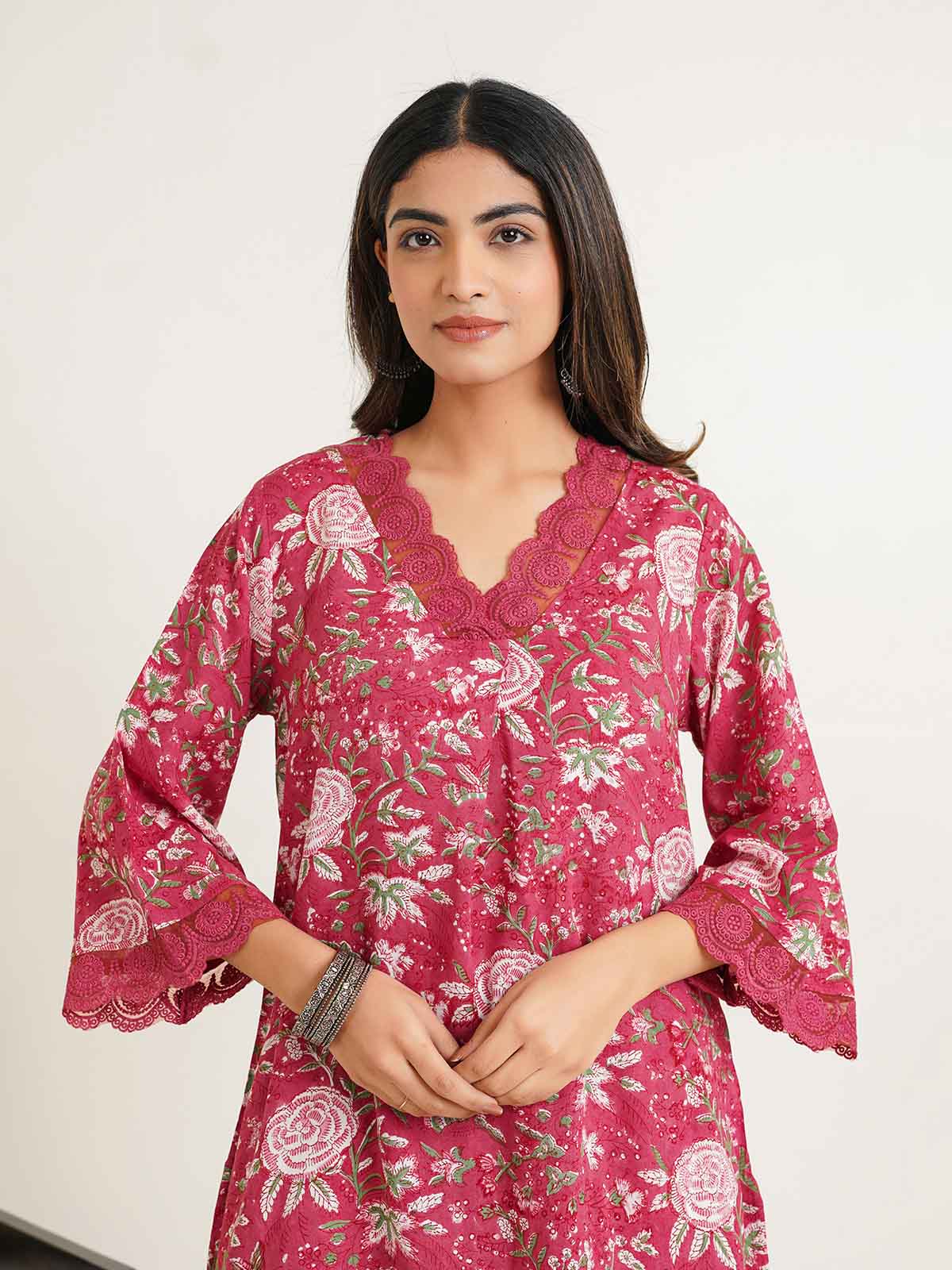 Block Printed Cotton Kurta Pant Bagiya Set Pink