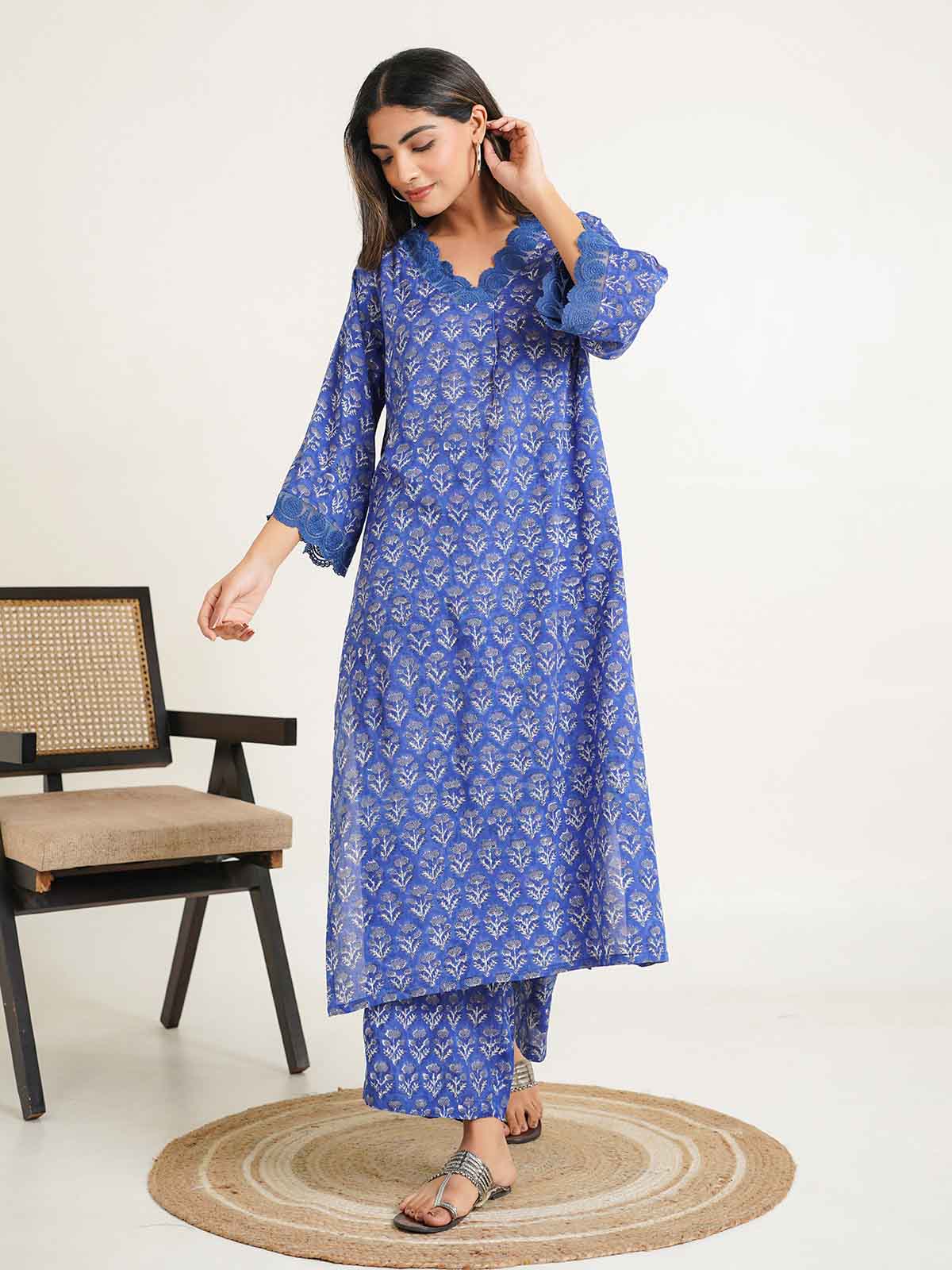 Block Printed Cotton Kurta Pant Bagiya Set Blue