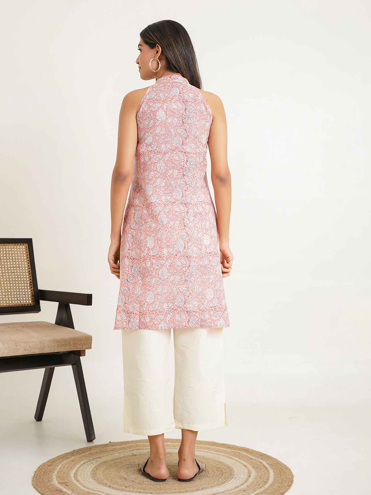 Sleeveless Cotton Halter Neck Kurti Peach