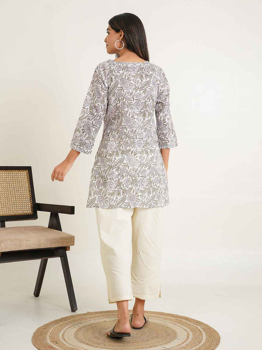 3/4th Sleeve Short Gauhar Kurti White