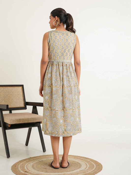 V-Neck Sleeveless Midi Aisha Dress Brown