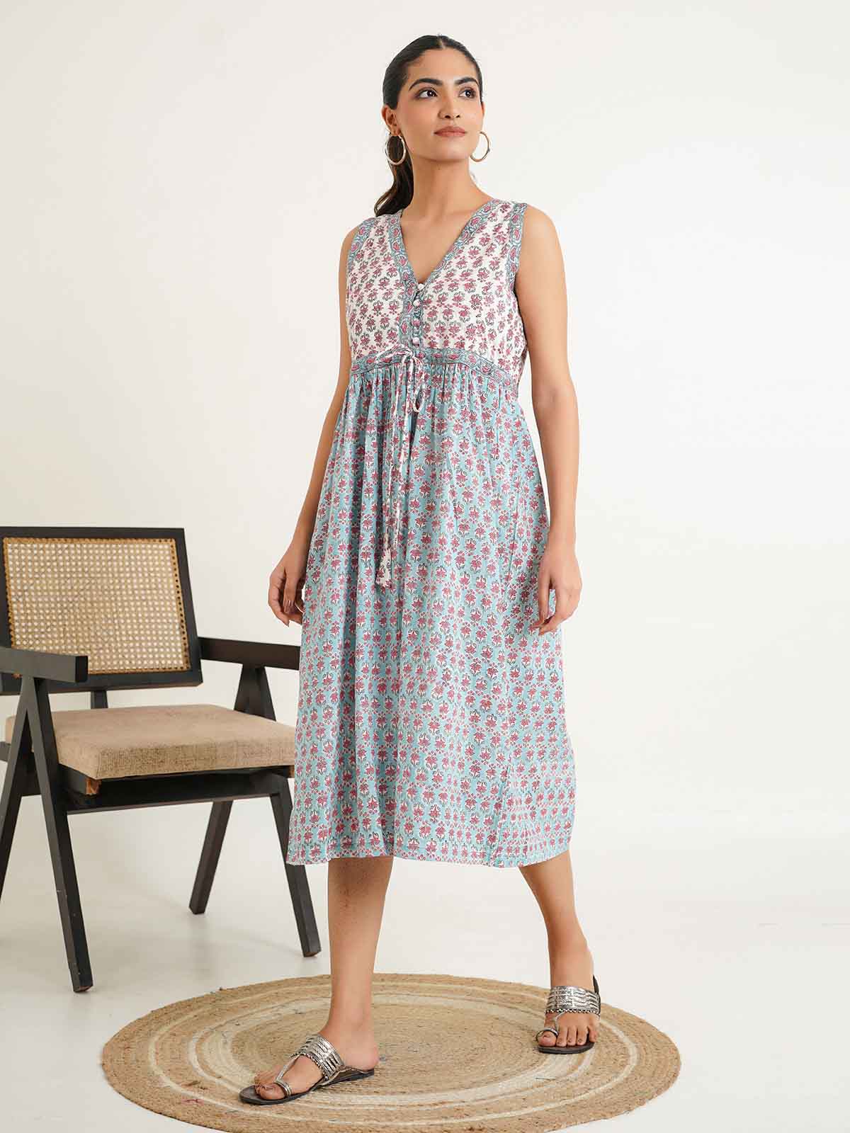 V-Neck Sleeveless Midi Aisha Dress Grey
