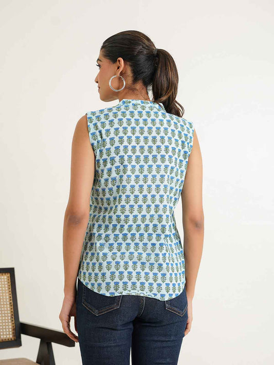 Sleeveless cotton Top With Buttons Light Blue