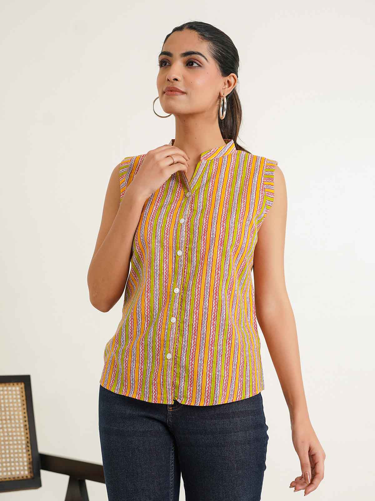 Sleeveless cotton Top With Buttons Multicolor