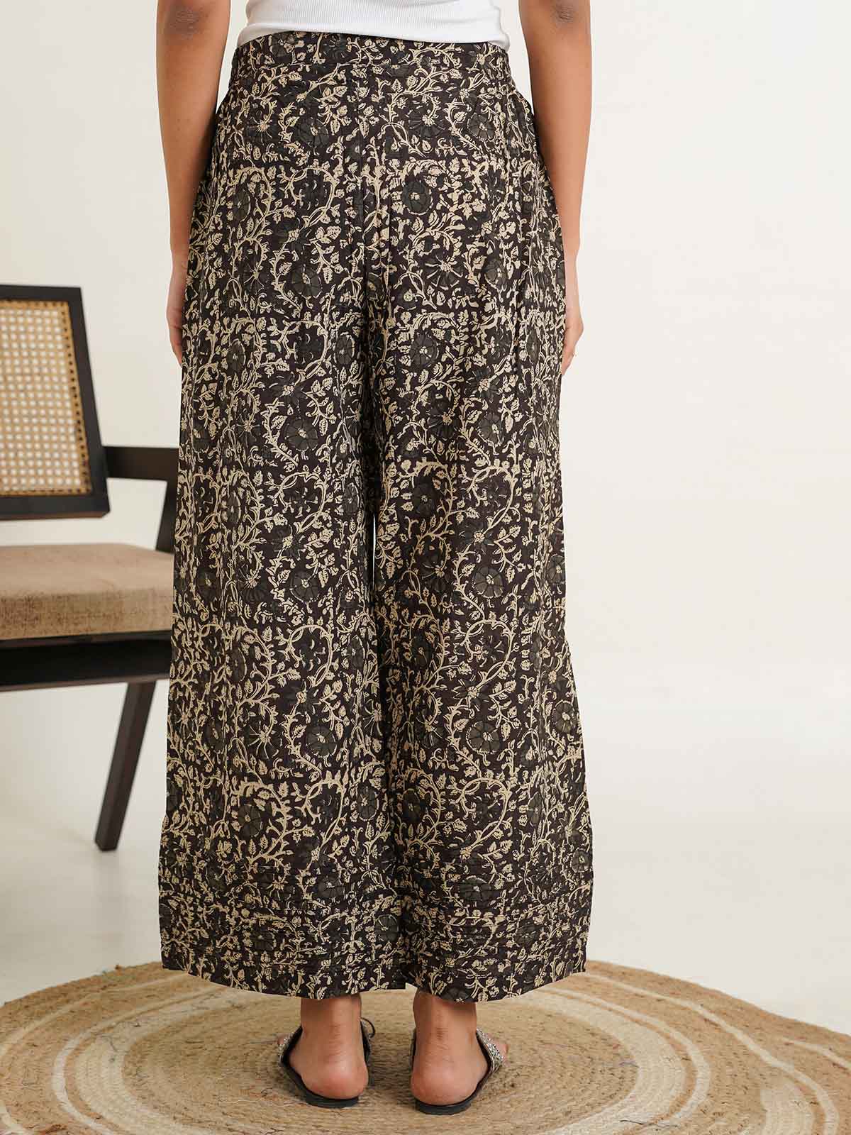Relaxed Cotton Pintucks Zubi Pant Brown