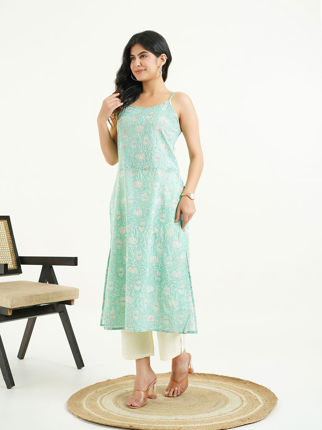 Cotton Sleeveless Strappy Kurta Green