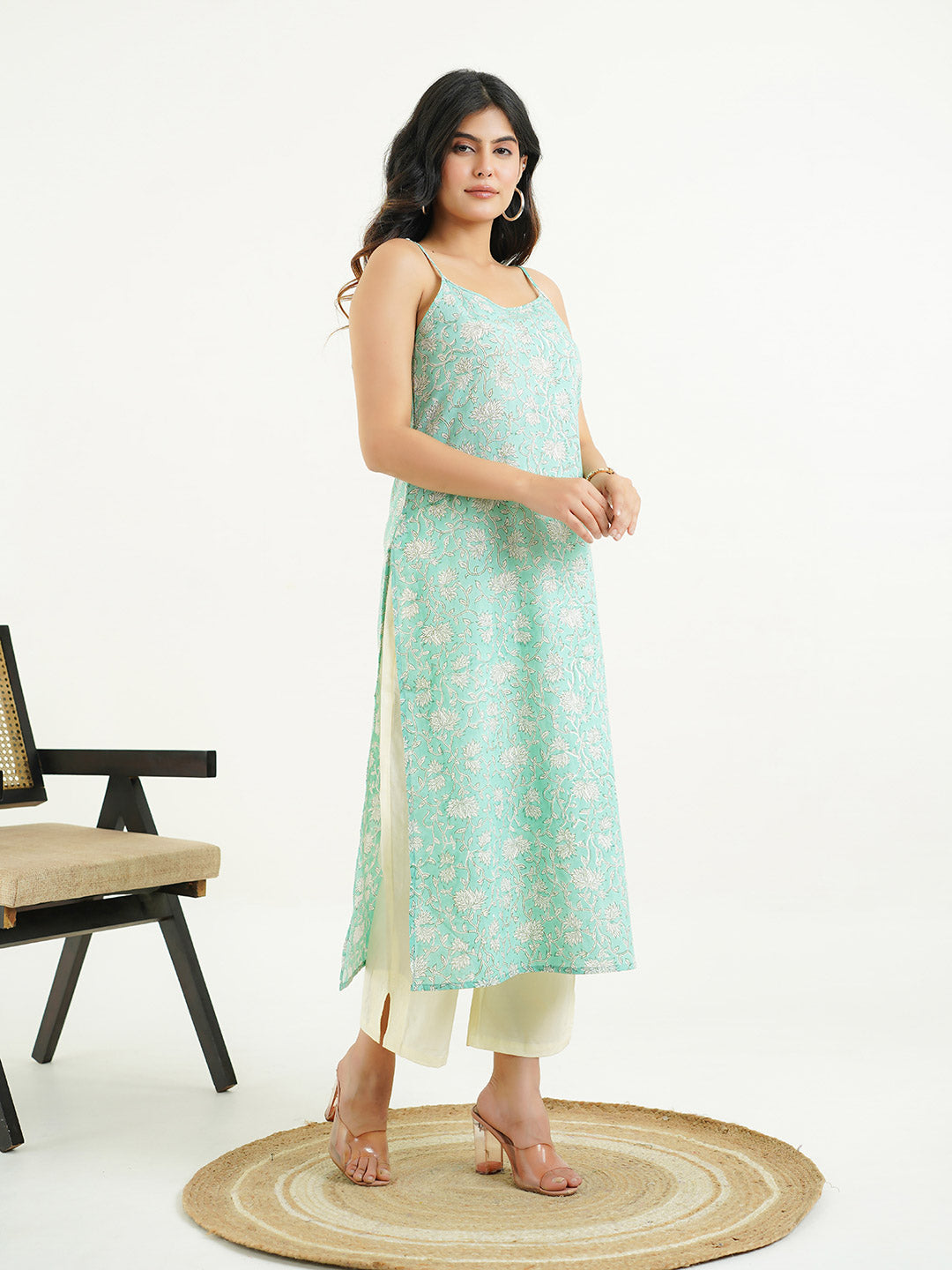 Cotton Sleeveless Strappy Kurta Green