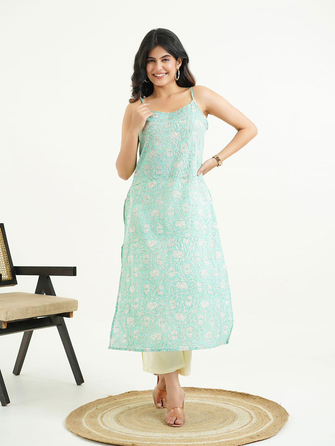 Cotton Sleeveless Strappy Kurta Green