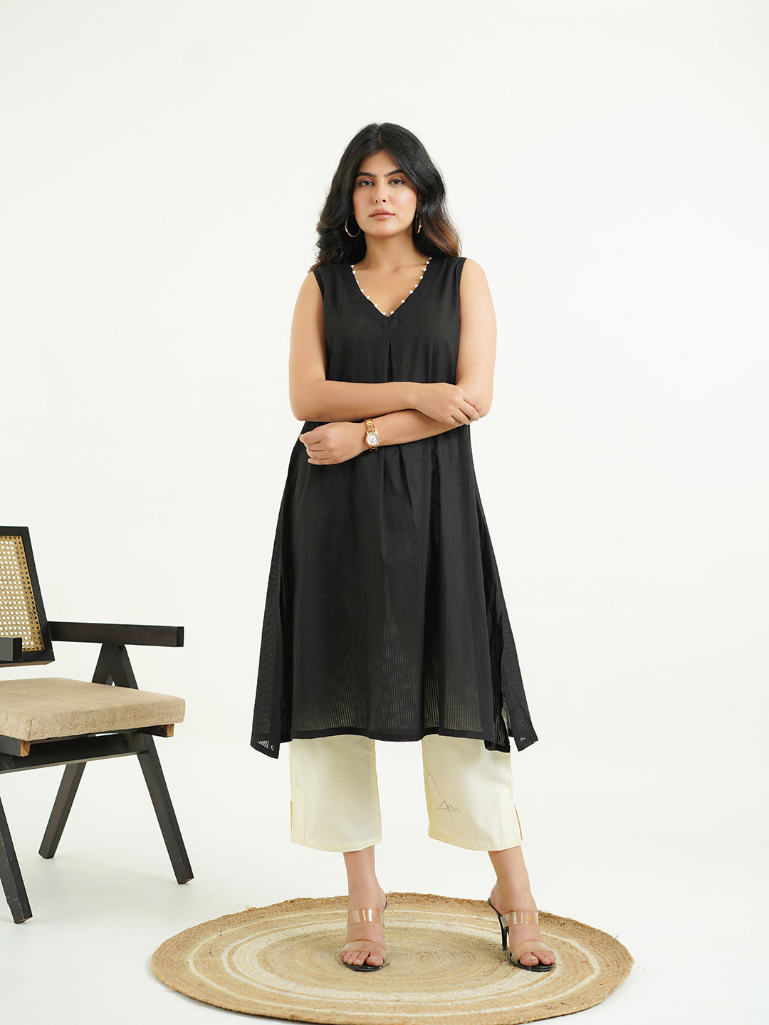 Cotton Pleated Sleeveless Kurta Black