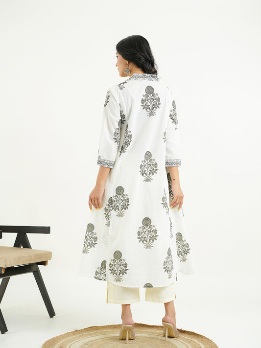 Block-Printed Cotton Mughal A-Line Kurta White-Black
