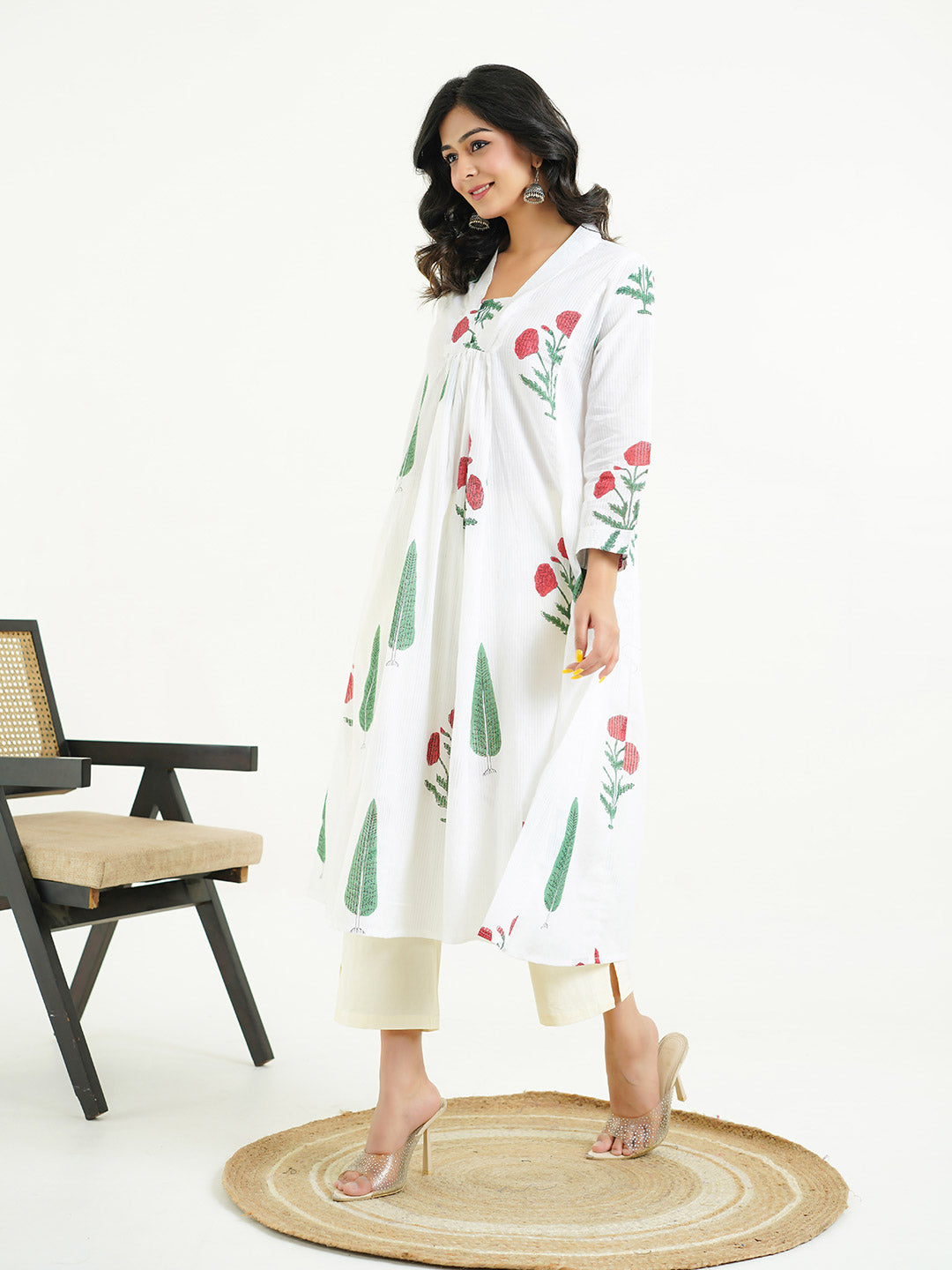 Block-Printed Cotton Mughal A-Line Kurta White-Red