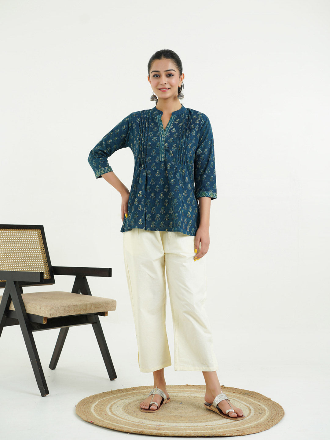 Chinese Collar Pintucks Short Kurta Indigo