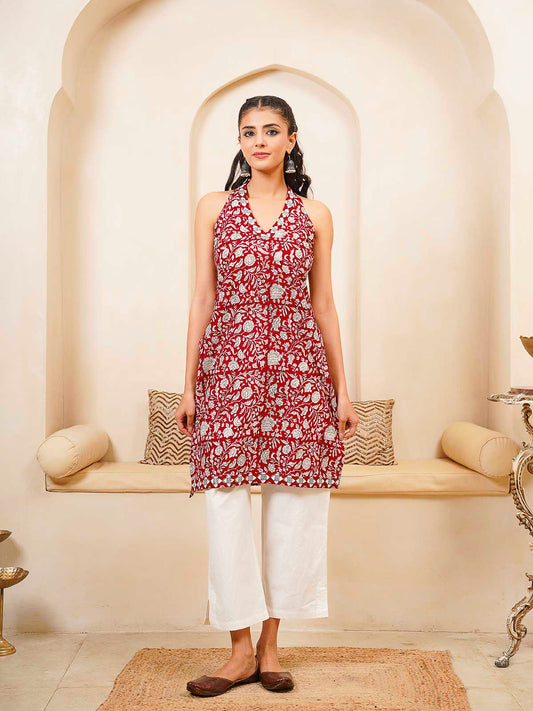 Sleeveless Cotton Halter Neck Kurti Red