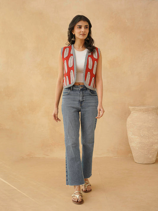 Cotton Printed Crop Sleeveless Quilted Jacket Red
