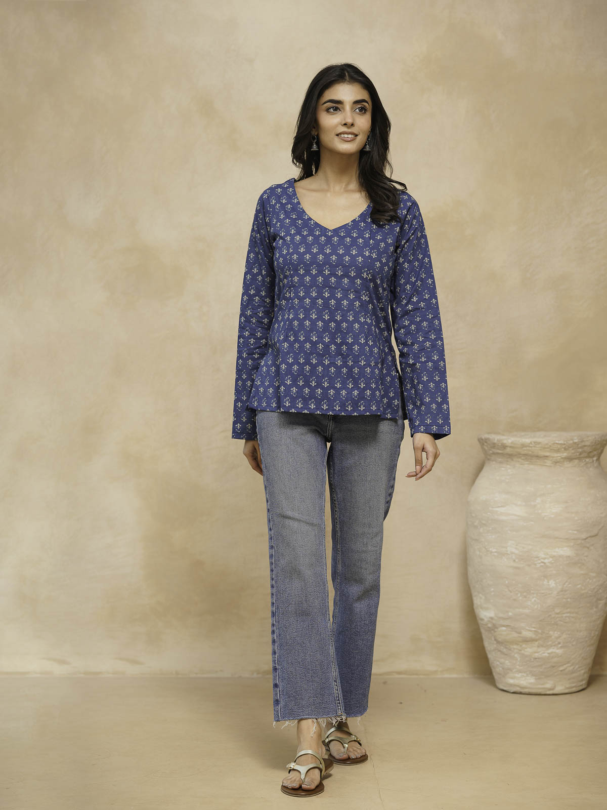 Full Sleeve Cotton Printed Classic Vee Top Blue Indigo Flower