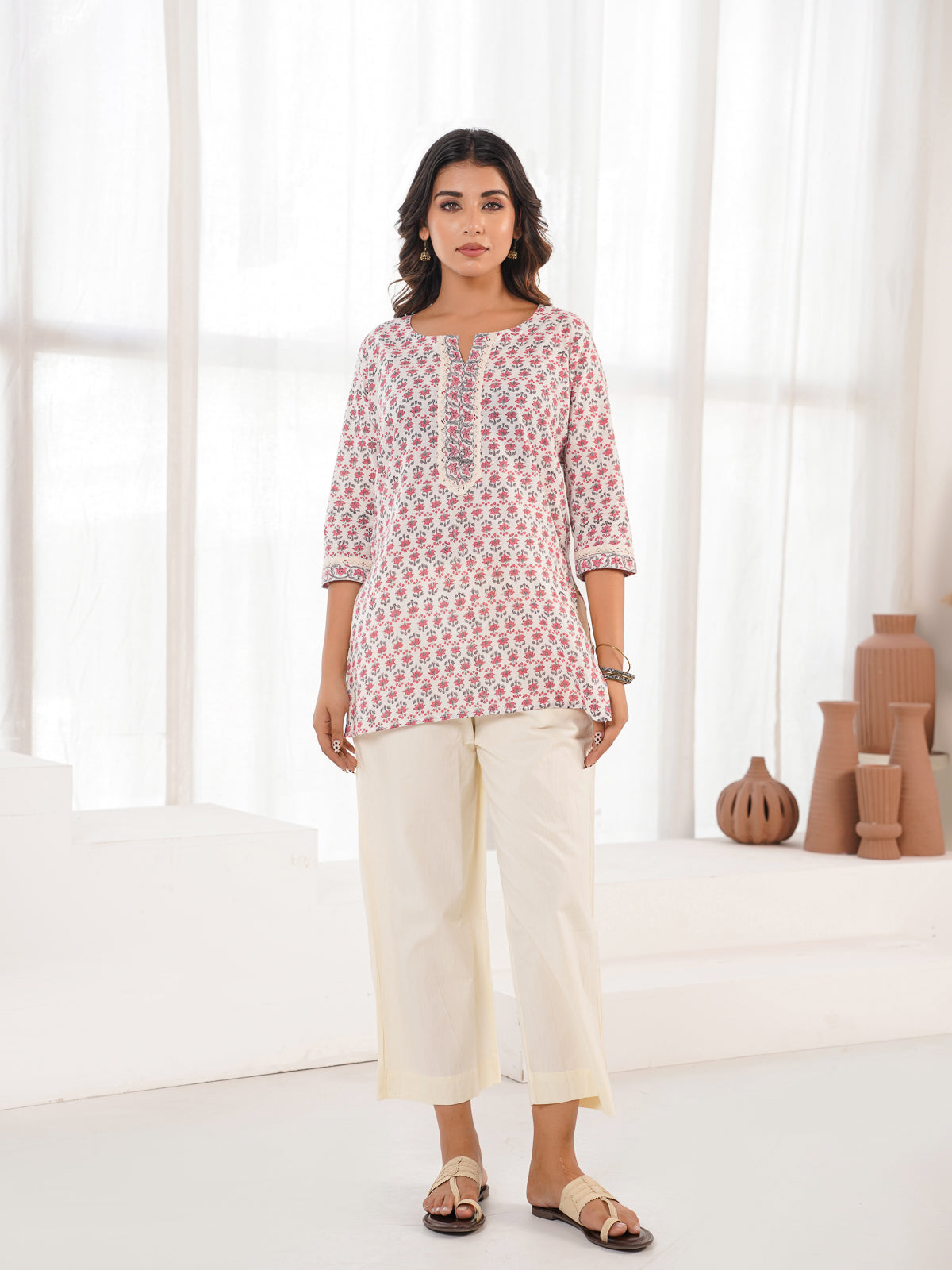 Block-Printed Cotton Zoya Kurti White Booty