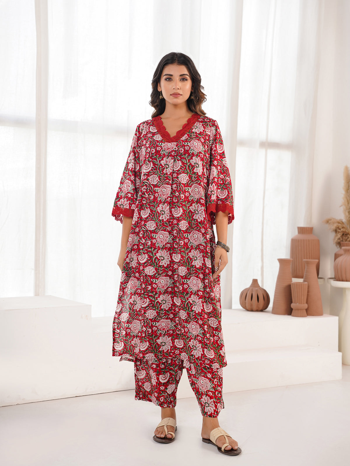 Block Printed Cotton Kurta Pant Bagiya Set Red Flower
