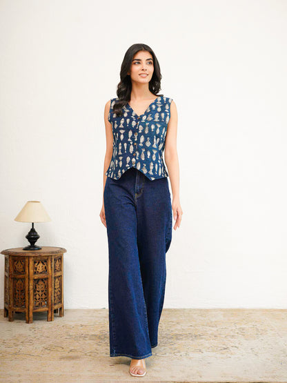 Sleeveless Cotton Block Printed Kothi Top Fish