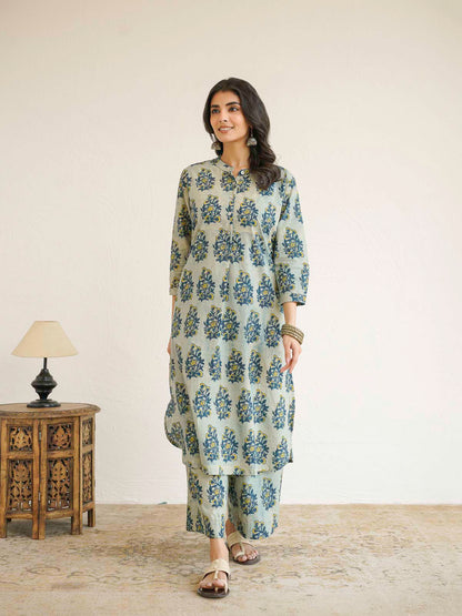 Women Ethnic Motifs Printed Cotton Pleat Set Indigo Boota