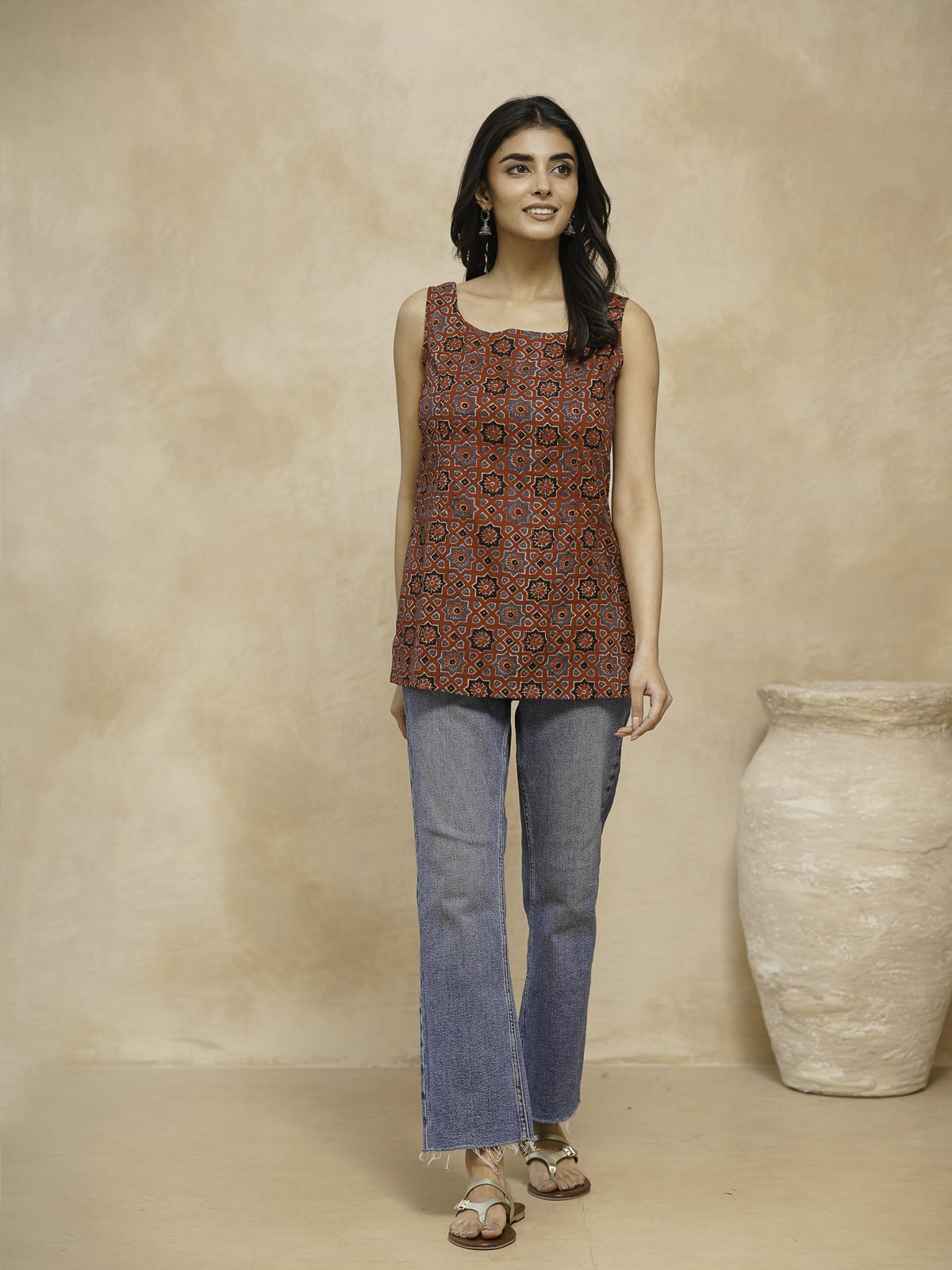 Cotton Printed Stylish Backless Tie-Up Kurti Ajrakh