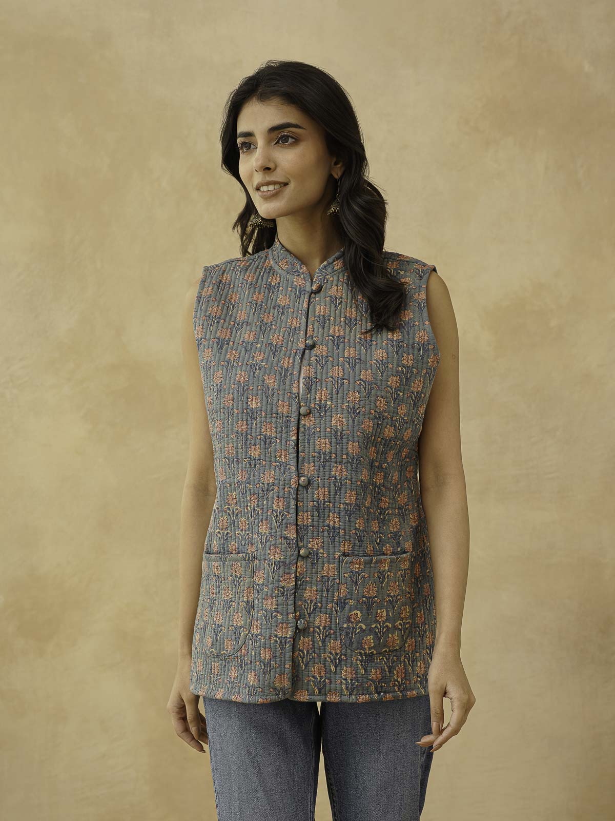 Cotton Printed Sleeveless Quilted Jacket Grey Booty