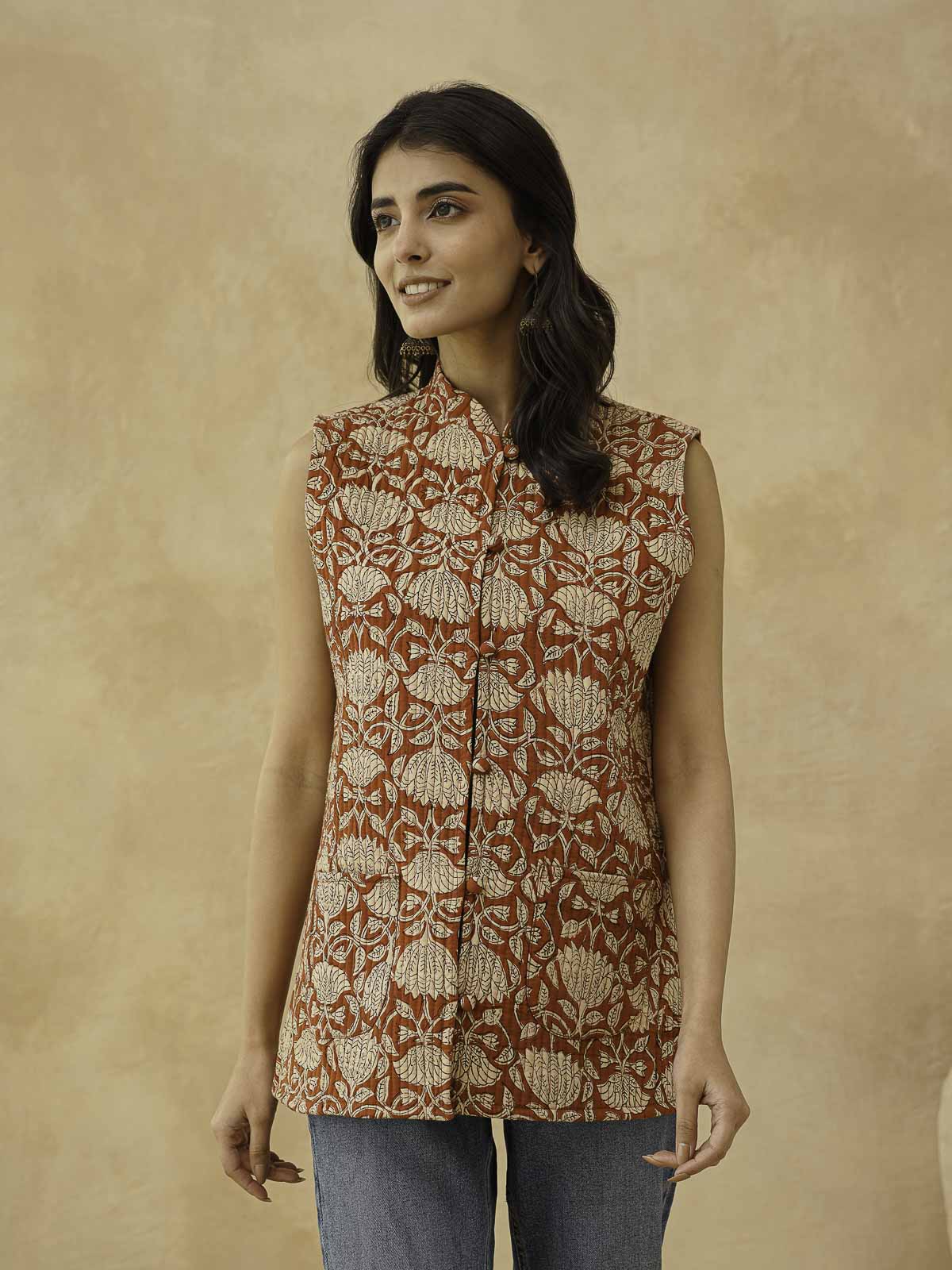 Cotton Printed Sleeveless Quilted Jacket Red Kamal