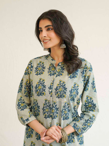 Women Ethnic Motifs Printed Cotton Pleat Set Indigo Boota