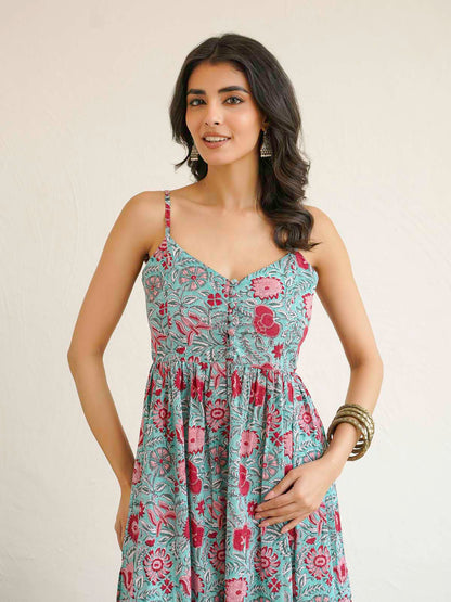 V-Neck Long Strappy Dress Light Green