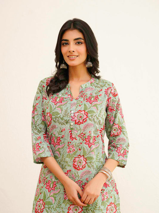 Cotton Pleat Kurta For Women Green Flower