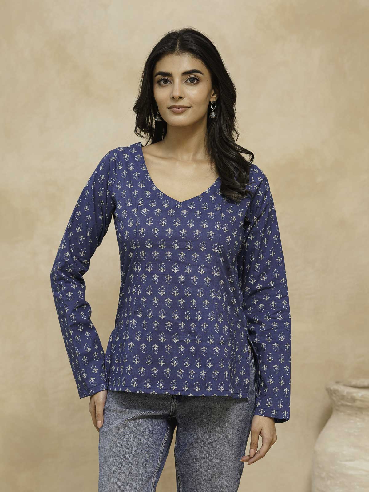 Full Sleeve Cotton Printed Classic Vee Top Blue Indigo Flower