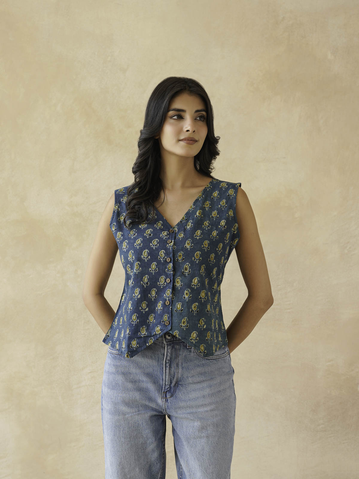 Sleeveless Cotton Block Printed Kothi Top Indigo Booty