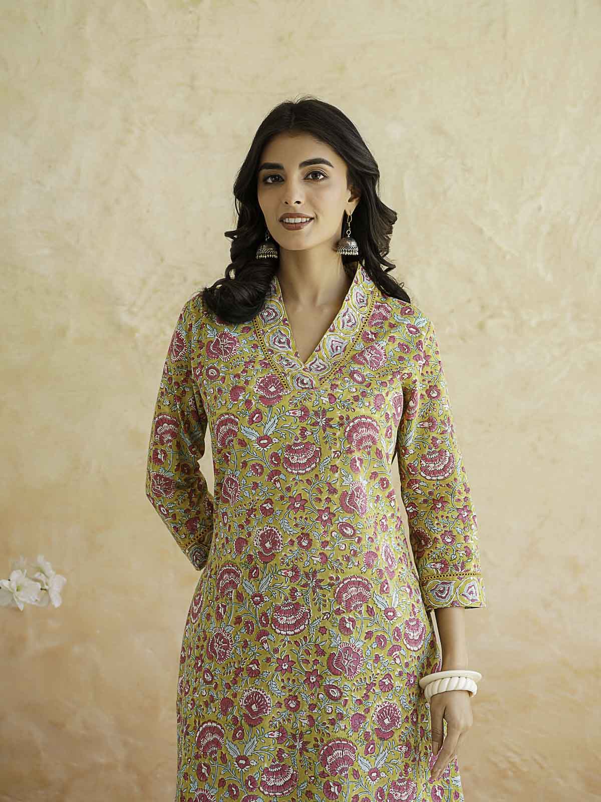 Classic Cotton Kurta Set For Women Yellow