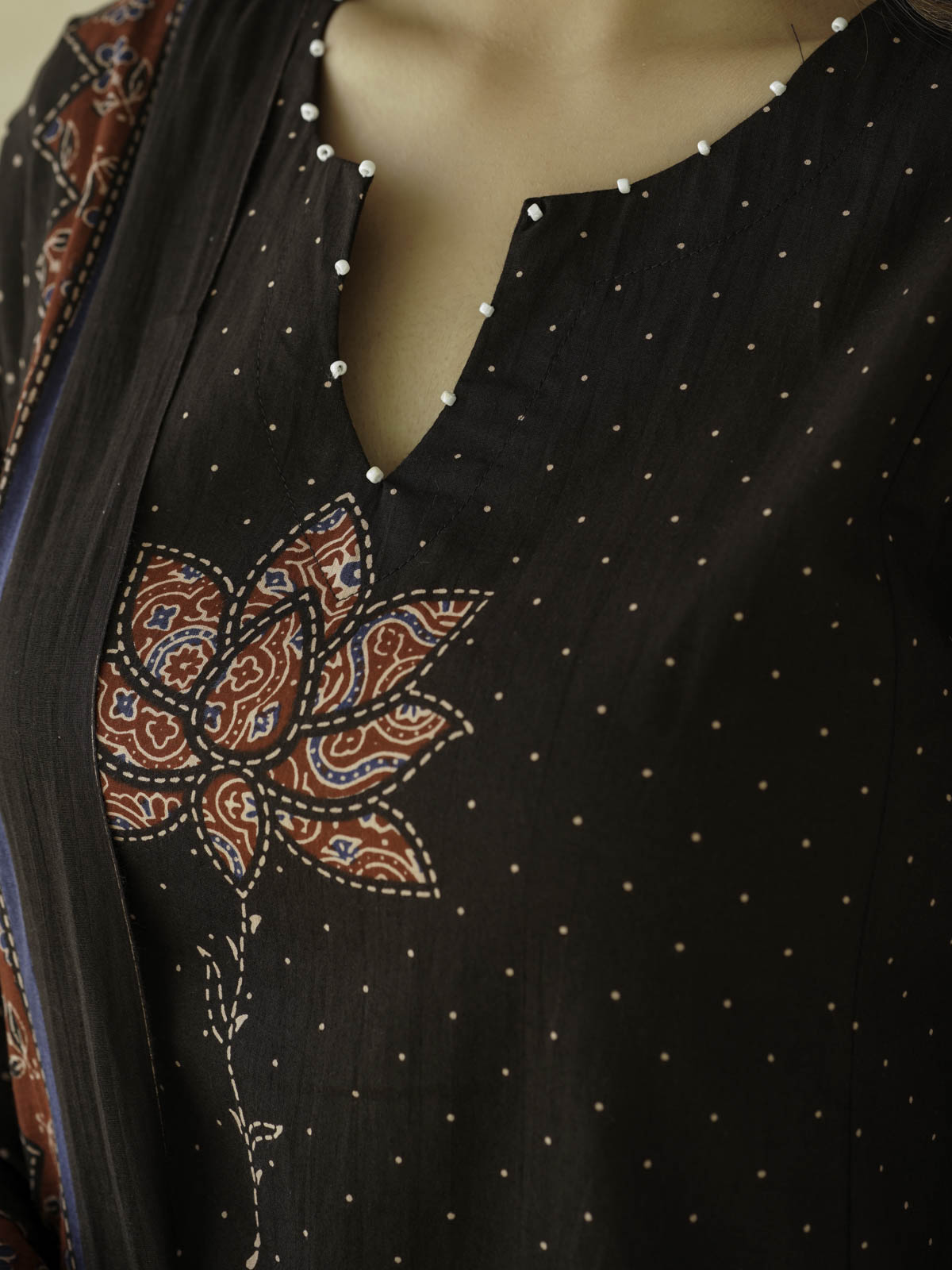 Cotton Printed Aline Geet Kurta Set For Women Black Lotus