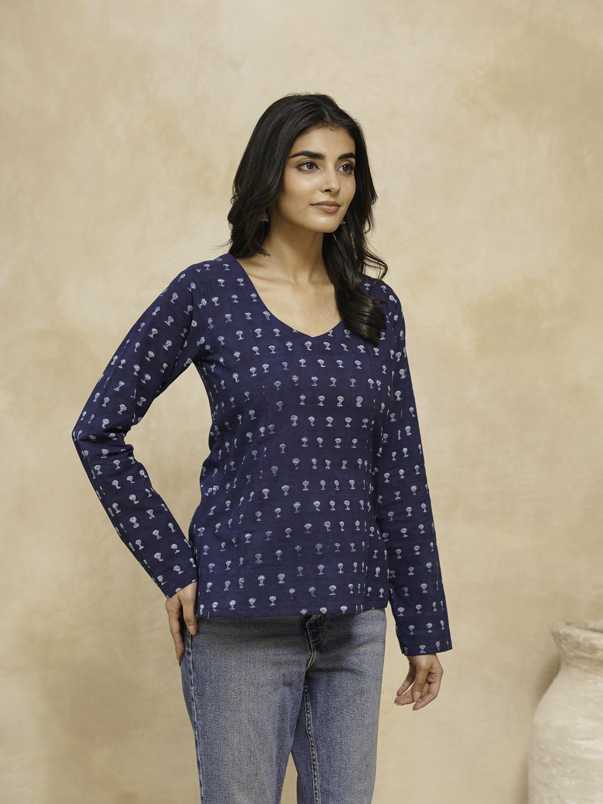 Full Sleeve Cotton Printed Classic Vee Top Blue Booty