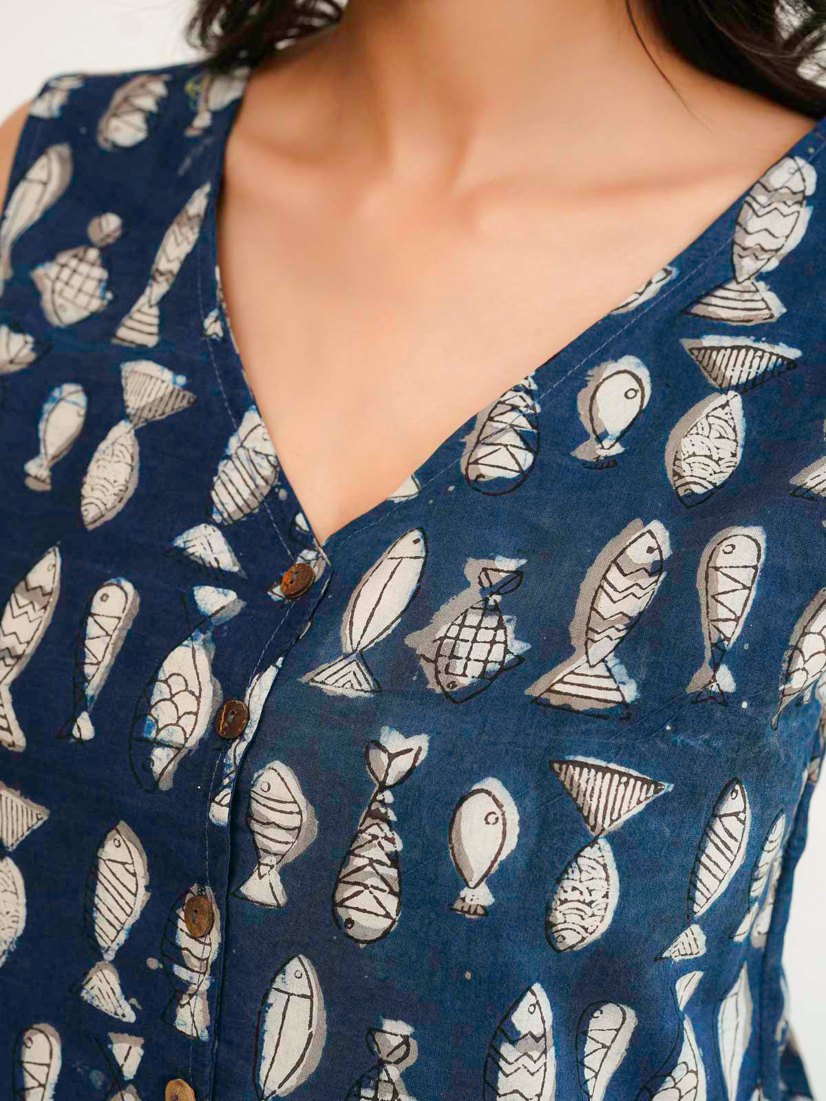Sleeveless Cotton Block Printed Kothi Top Fish